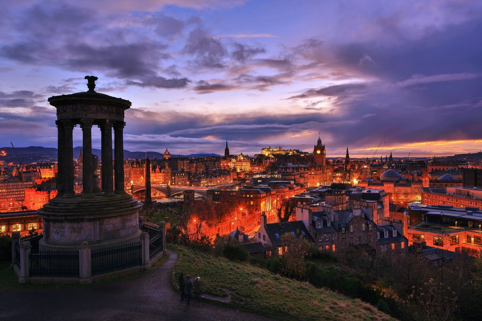 Twilight，Edinburgh