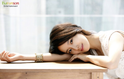 文彩元 Chae-won Moon