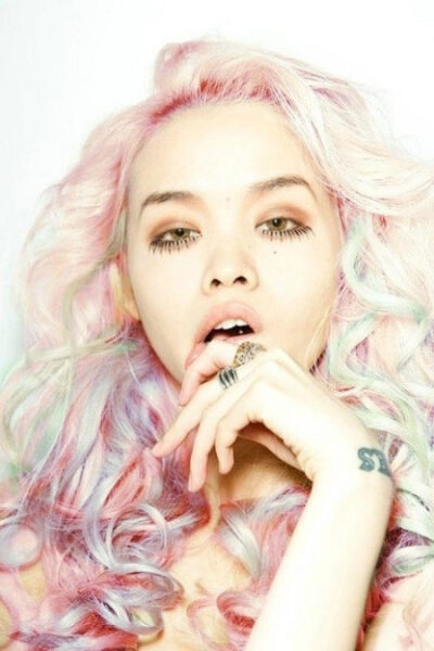 色/女人 小井刘