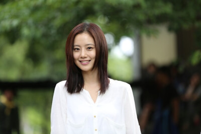 文彩元 Chae-won Moon