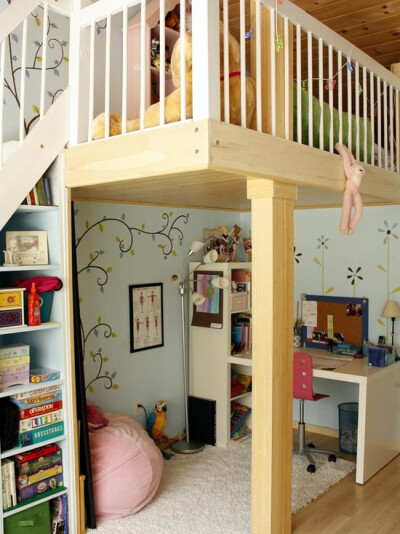 一般宝宝都很喜欢空间结构多样化的卧室