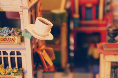 咖啡無處不在。 关注来源的内容