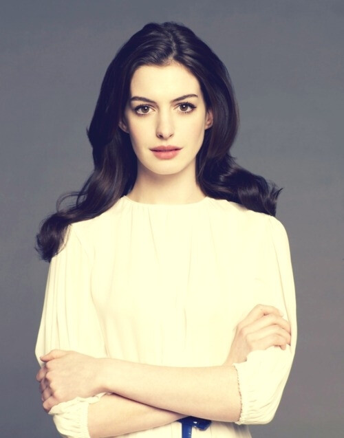 Anne hathaway