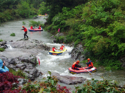 余姚四明山北溪漂流