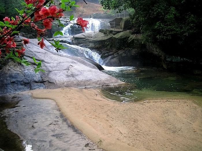 目連山森林公園大峽谷