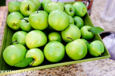 green apples