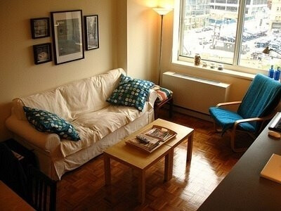 色调很暖，蓝色点缀的恰到好处