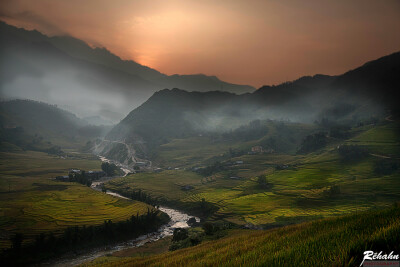 Photograph Sunset on Lao Chai (North Vietnam) by Réhahn Photography on 500px