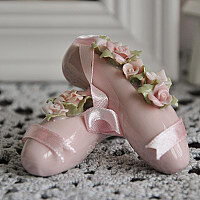 出口美国COSMOS 陶瓷瓷偶 芭蕾舞鞋 送给舞蹈者的礼物 家居装饰品