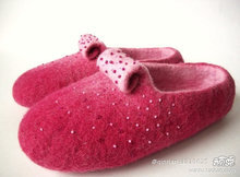 毛毡拖鞋