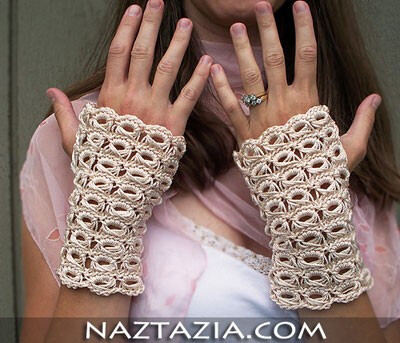 Crochet broomstick lace gloves