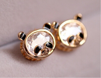 闪闪惹人爱的小熊猫