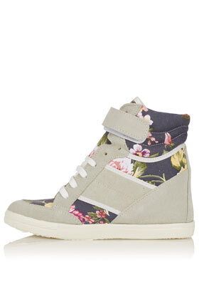 AEROBIC2 Floral Wedge Hi-Tops