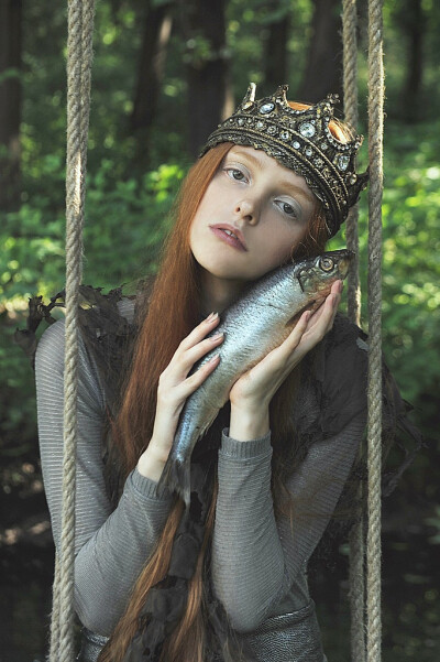 Mermaid: Olga Moskvina photographed by Veronica (Nika) Kurnosova