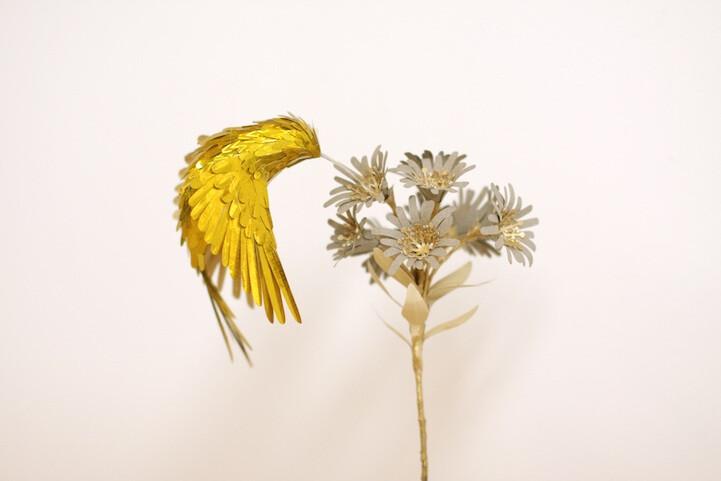 Gorgeous Golden Paper Hummingbirds