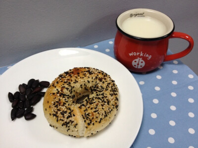 100%早餐 bagel