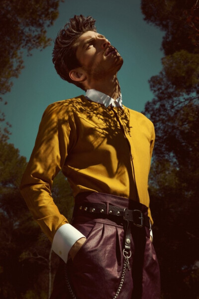 The Hunter by photographer Tiago Prisco for Avenue Illustrated Magazine.
