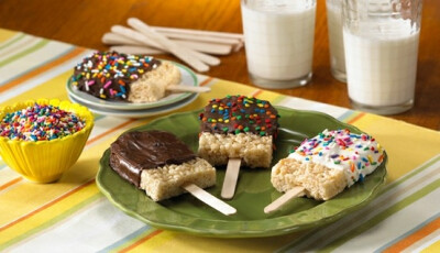 Rice Krispie Treat Pops～