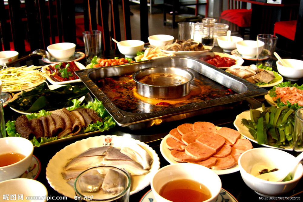 一起来火锅吧。。。_