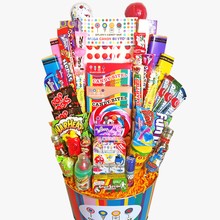 Dylan&#39;s Candy Bar Party in a Bucket