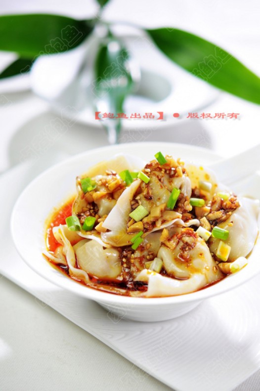 红油抄手的做法http://www.xiachufang.com/recipe/239960/