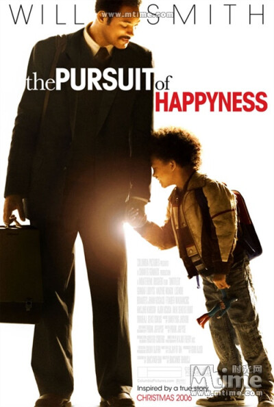 当幸福来敲门The Pursuit of Happyness(2006) 电影来源真实故事，取材美国著名黑人投资专家Chris Gardner的人生经历。经典的励志电影。