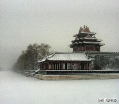 有人说，一下雪，北京就变成了北平。。。