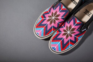 CLOT x Vans民族图腾风格编织