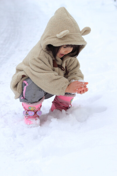 【薄荷-绿】想起小时候 我还不怕寒冷的时候 雪是白砂糖