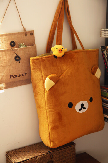 特。日本轻松熊带着小鸡超可爱大包背包肩包购物袋妈咪包