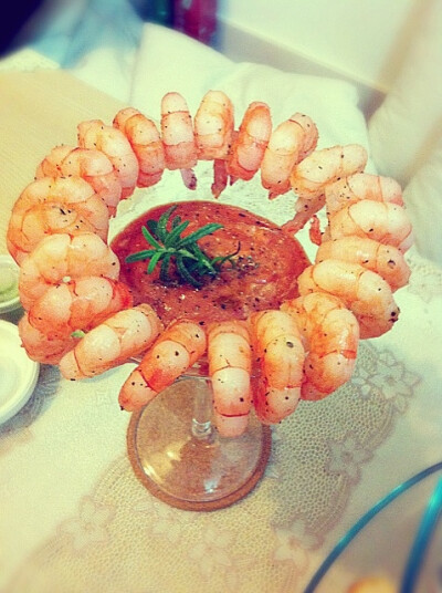 Prawn cocktail 另一party side dish 必備