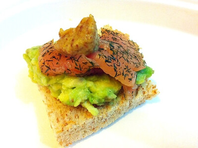 Smoked Salmon , avocado and mustard sauce with wheat bread toast, perfect party side dish!