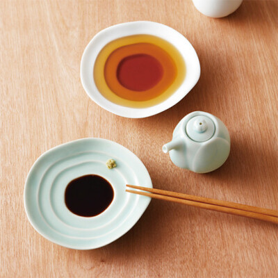 日本MIYAMA睡莲陶瓷酱油壶碟套装设计