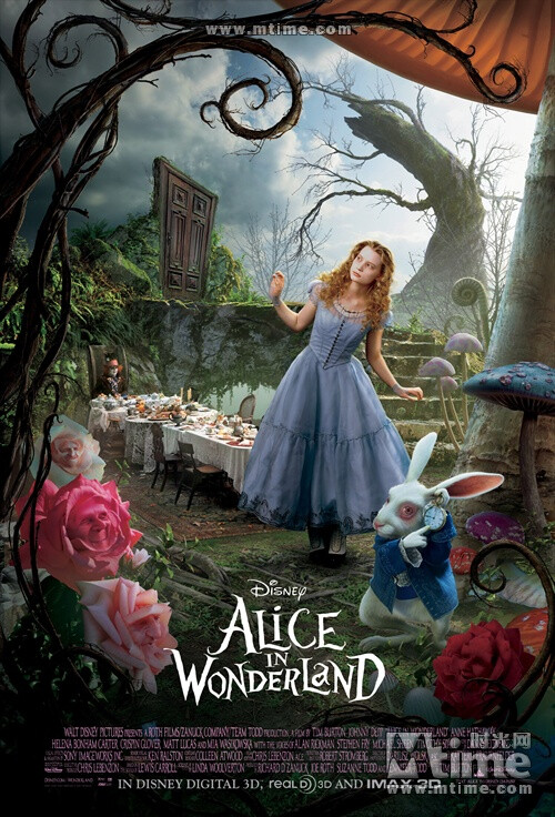 爱丽丝梦游仙境Alice in Wonderland(2010) 蒂姆·波顿的新版《爱丽丝梦游仙境》实际上是原版故事的续集，讲述了19岁的爱丽丝再次进入奇境，但她对以前的历险毫无记忆了。 该片是约翰尼·德普与海伦娜·伯翰·卡特的第四次银幕合作，并且都是在蒂姆·波顿执导的影片中。