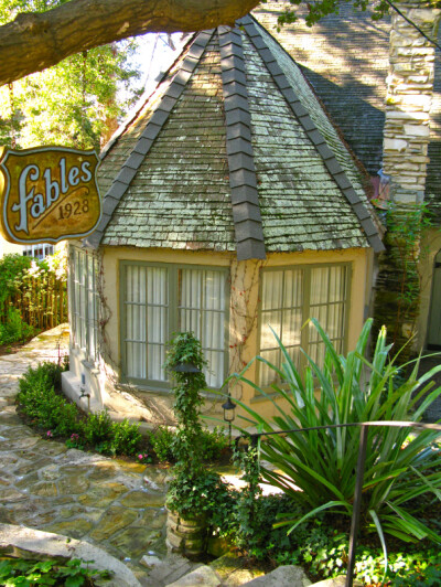 隐藏在人心深处的童话小镇