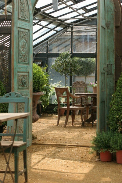 greenhouse! [Petersham Nurseries] by reva