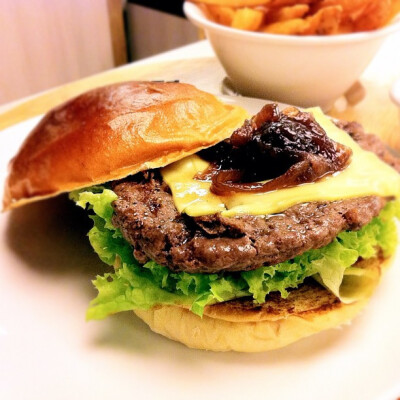 Original Hamburger set with fries