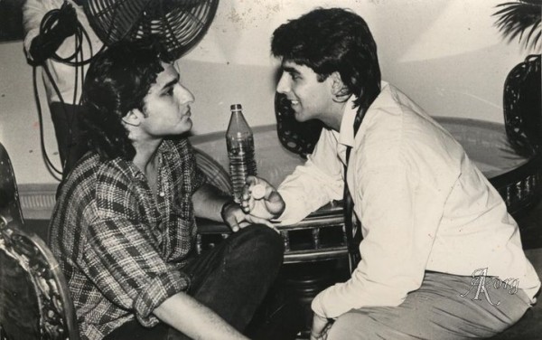 Akshay & Saif being adorable