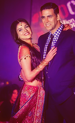 bollywood asin akshay kumar get off my screen