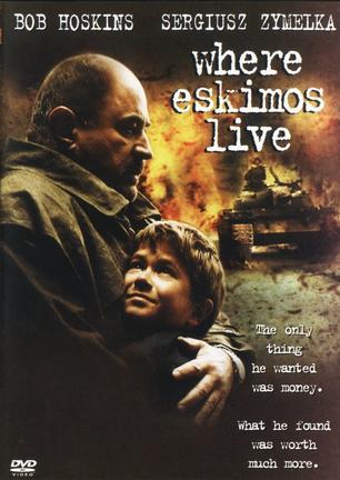 乱世老少 Where Eskimos Live 该片的背景是1995年的波黑战争，和著名的《无主之地》应该是同一个时代。主要是一个老男人带着一个小孩子逃离战区的故事。
这部片子最大的看点是两位男主角的精彩演出，老戏…