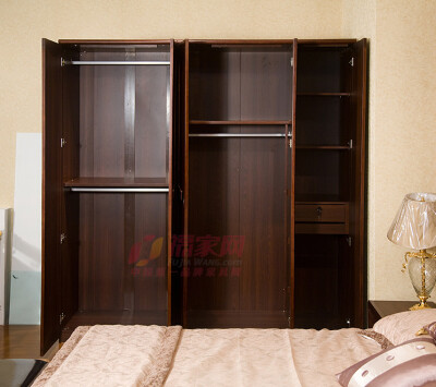 全友家私家具 85503SMYG 简欧风格 三门衣柜 实木框架+板材