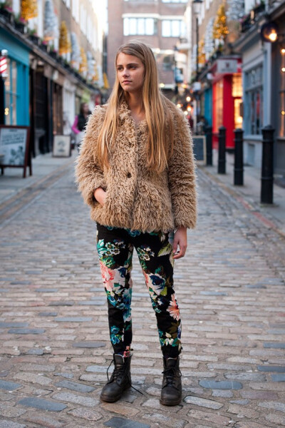 Street Style Photoblog - Fashion Trends - Poppy Keith, Student