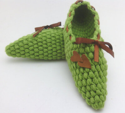 Crochet Puff Green with leather slippers, home slippers, yoga, healthy, shoes Gift for halloween, OOAK