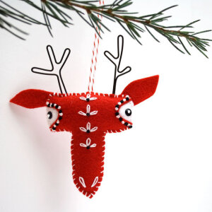 Scandinavian Felt Reindeer Ornament - red with embroidered flowers