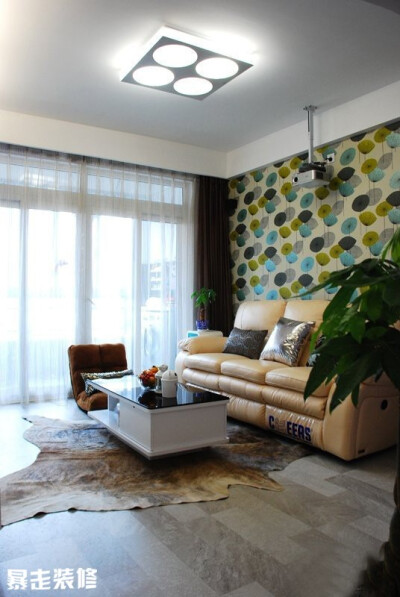 鹅卵石客厅沙发背景墙壁纸图案，客厅吊顶效果图 - 1.JPEG - 暴走装修