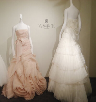 White By Vera Wang 婚纱