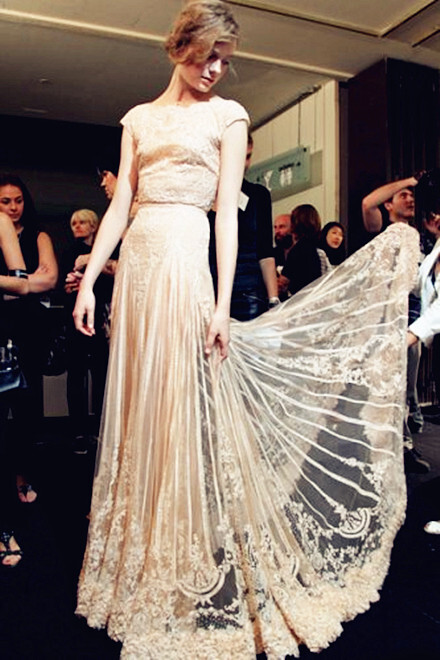 Backstage Elie Saab Haute Couture Winter 2011