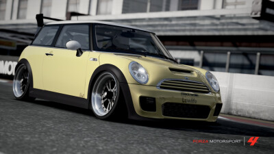 R53 Cooper S racing