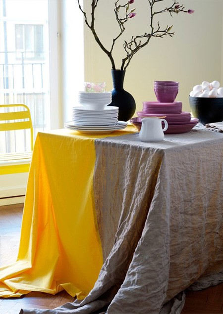 Two-Toned Tablecloth | via Livet Hemma | House &amp; Home