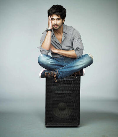 (Unedited) Shahid Kapoor for MH Style Guide